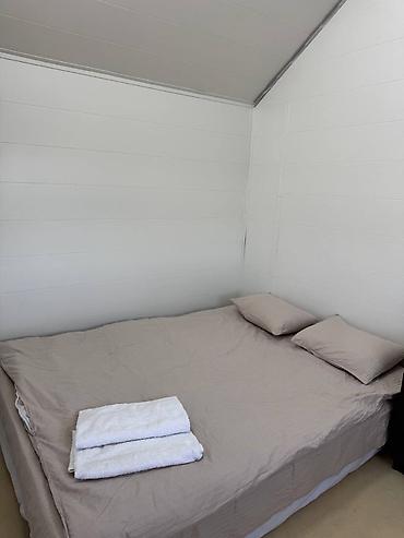 Посуточная аренда домов: Гостевой домик-студия (садовый домик/мини-дача) - Планировка: одна — 12