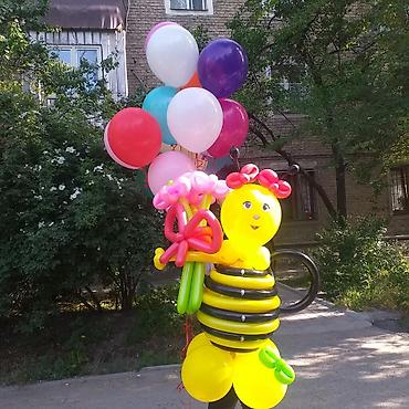 Воздушные шары и принадлежности: Подарок на 8- марта и на выписку из роддома Букет цветов из шариков — 8