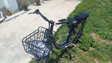 вело: İşlənmiş Elektrik velosipedi 28", sürətlərin sayı: 7, 750 < Vt, Ünvandan götürmə, Ödənişli çatdırılma, Rayonlara çatdırılma