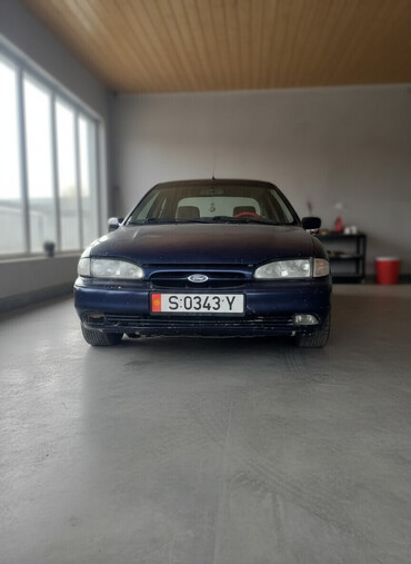 Ford: Ford Mondeo: 1996 г., 1.8 л, Механика, Бензиновая, Хэтчбэк — 1