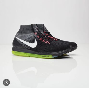 женские кроссовки nike flyknit: Nike krasofka 44 razmer