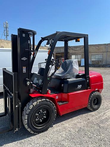 forklift: Dizel mühərrikli avtokar Hangcha CPCD30 Yükgötürmə qabiliyyəti 3000 kq — 5