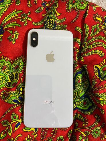 телефон айфон обмен: IPhone X, Б/у, 64 ГБ, Белый, Чехол, 70 %