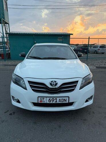 5д полики и авточехлы бишкек фото: Toyota Camry: 2011 г., 2.4 л, Автомат, Бензин, Седан
