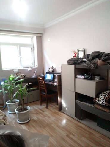 квартира аренда: Xırdalanda Aff parkin yaxini uqur marketin yaninda olan 5