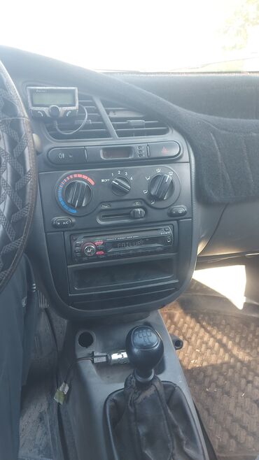 бокс на крышу авто купить в бишкеке: Седан Chevrolet Lacetti зеленого цвета. Автомобиль оснащен