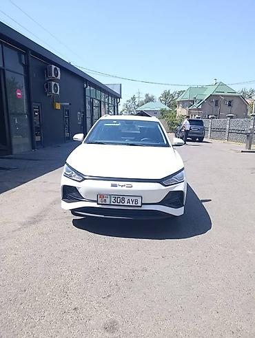 qiyan q05: BYD E2: 2024 г., Автомат, Электромобиль, Кроссовер — 1