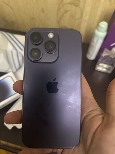 Apple iPhone: IPhone 14 Pro, 256 GB, Deep Purple