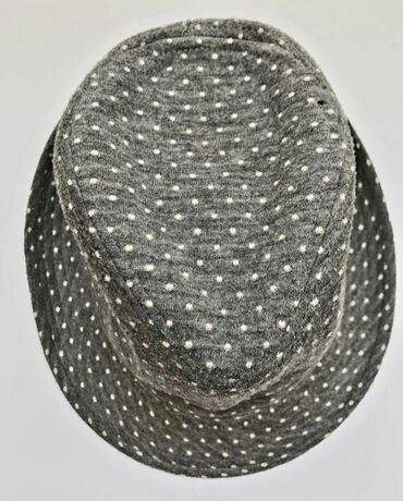 ženski šeširi za leto: Bоја - Siva