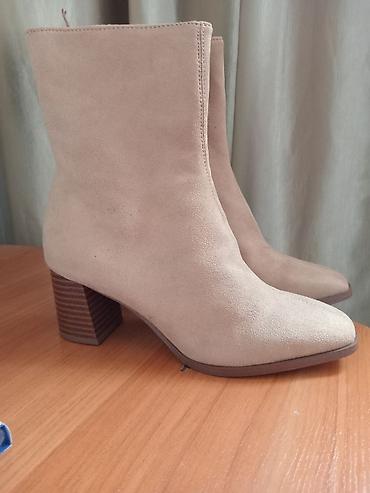 Ботинки и ботильоны: Ботильоны новые,демизамша,размер 36,идут размер в размер,каблучок — 4