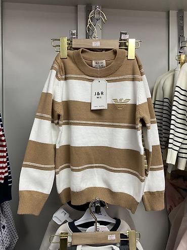 Детский вязаный свитер J&R Kids. - Модель: полосатый джемпер с