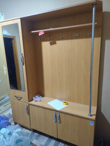кухонная мебель на заказ в баку цены: İşlənmiş, Dəhliz dolabı