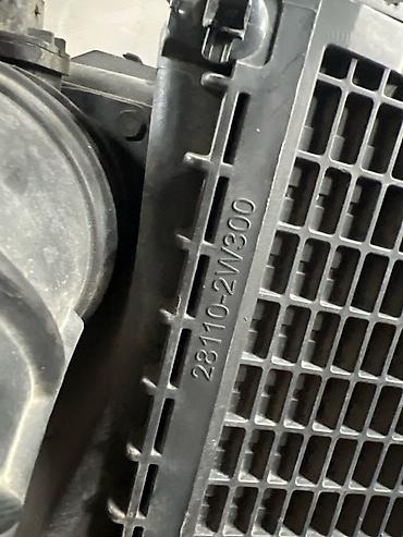 треснут: Корпус воздушного фильтра в сборе HYUNDAI SANTA FE DM, двигатель G4KE — 2