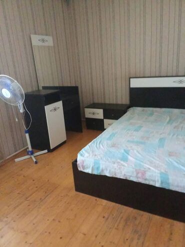 Uzunmüddətli kirayə mənzillər: Suraxanı rayonu, 146 nömrəli məktəbin yanında, 9 mərtəbli binanın 9 cu — 6