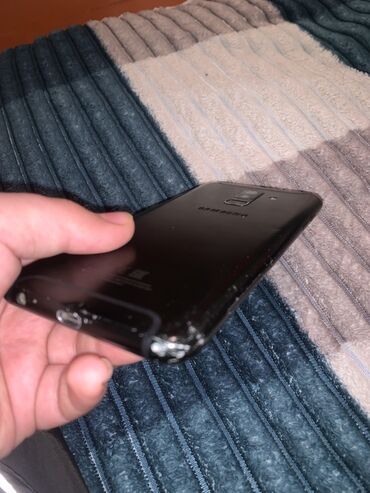 Samsung: Samsung Galaxy A6 Plus — 6