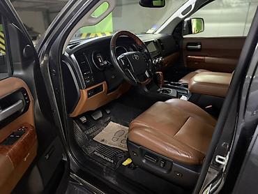 лексус 460 2020: Toyota Sequoia: 2020 г., 5.7 л, Автомат, Бензин, Внедорожник — 5