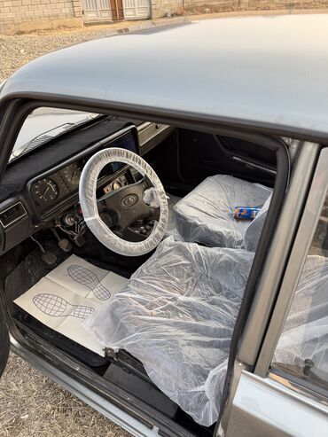 ВАЗ (ЛАДА): ВАЗ (ЛАДА) 2107: 2011 г., 1.6 л, Механика, Бензин, Хэтчбэк — 10