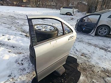 mers 221: Задняя правая дверь в сборе для седана Mercedes-Benz S‑Class W220 — 3