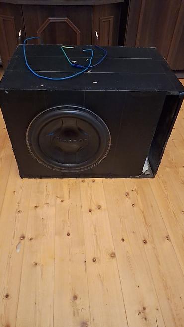 Колонки и сабвуферы: Avtomobil audio sistemi – subwoofer, gücləndirici və kondensator — 3