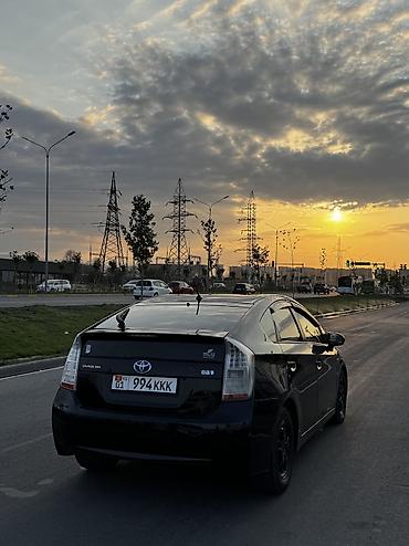 byd chin 2024: Toyota Prius: 2011 г., 1.8 л, Вариатор, Гибрид, Лифтбек — 9