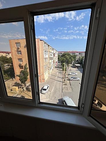 kiraye evlər ucuz: Sumqayıtda avtvzala üzbə üz 5 /4 5 otaq 4duzlme daş bina yolun — 1