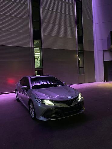 corolla 2016: Toyota Camry: 2017 г., 2.5 л, Вариатор, Гибрид, Седан — 7