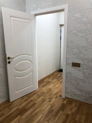 Uzunmüddətli kirayə mənzillər: Azadliq metrosunun yaxınlığında kristal abseronda 16 mertebeli binanın — 10