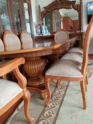 Masa və oturacaq dəstləri: Qonaq otağı üçün, Yeni, Açılan, Oval masa, 8 stul, Malayziya