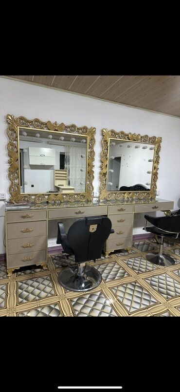 белый рабочий стол: Salon üçün vizaj/kosmetologiya masası dəsti - 2 ədəd böyük dekorativ