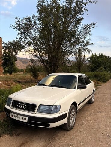 машиналар: Audi S4: 1992 г., 2 л, Механика, Газ, Седан