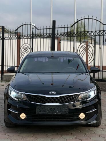 нива 2016: Kia K5: 2016 г., 2 л, Автомат, Газ, Седан