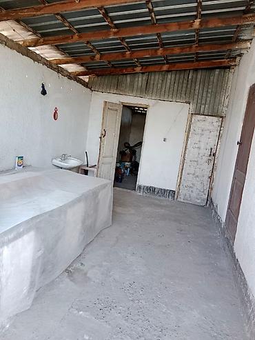 Продажа коттеджей и домов: 6 комнат жер уй сатылат. Короо тосулган чон зал, спальный, детский — 22