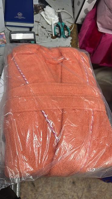 Халаты: Махровые халаты для дома и бани. - Модели: классические халаты с — 10