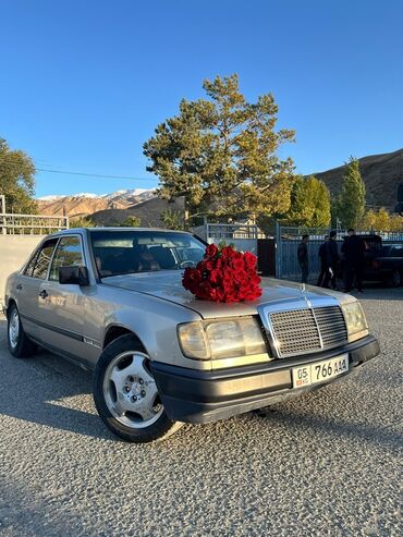 мерседес слц: Mercedes-Benz W124: 1986 г., 2.6 л, Механика, Седан