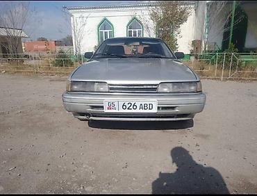 subaru forest: Mazda 626: 1987 г., 2 л, Механика, Бензин, Лифтбек — 5