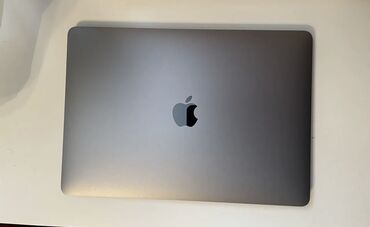 macbook air 2017: Intel Core i3, 8 GB, 13.3 "