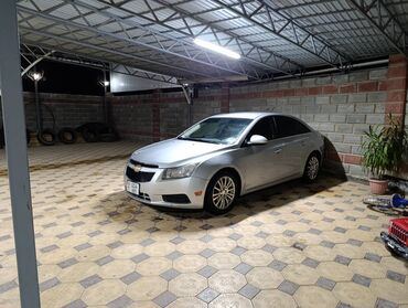 самая дорогая машина в кыргызстане 2023: Chevrolet Cruze: 2014 г., 1.4 л, Автоматические, Бензин, Седан