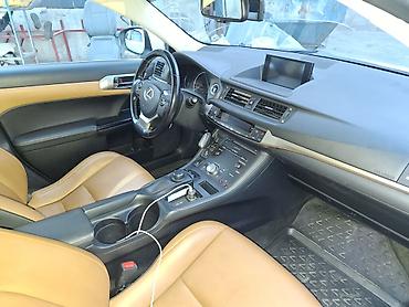 w210 люк: Lexus CT: 2016 г., Гибрид, Хэтчбэк — 5