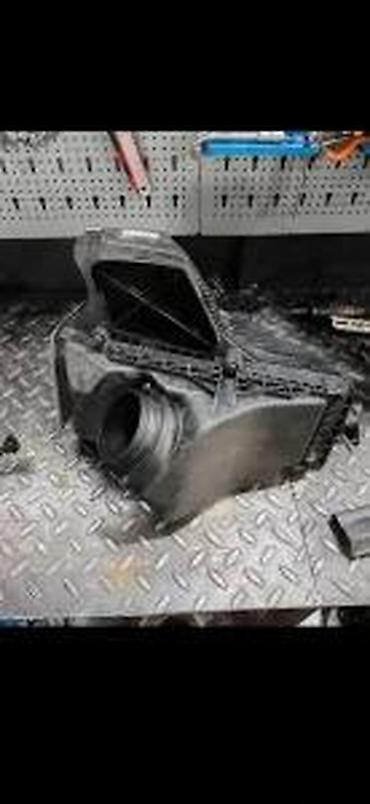 audi a2 slike: AUDI Q5 DELOVI KUCISTE FILTERA VAZDUHA 8K0133035BQ 8K0133837 | Audi — 1