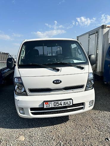 Транспорт: Kia Bongo (K2500/K2700) бортовой малотоннажный грузовик - Кабина — 5
