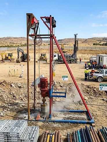 Дом и сад: Qazma qurğusu elektriklə isləyən Hündürlük - 3mt		 Qazma ştanqının — 7