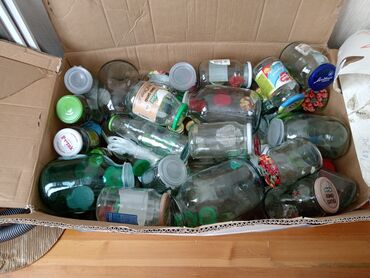бутыль 20 литров: 3 kg 2kg 1 kg 750 kg kompot butulkası hamsında qapaq var olduqu yer