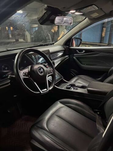 Weltmeister: Weltmeister W6, 2021 г., 80000 км, Передний, В наличии — 14