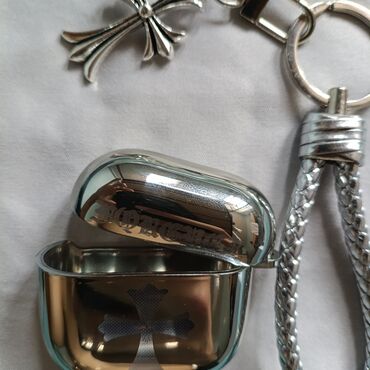 купить прошитую пс4: Чехол от Airpods 4. Новый. CHROMEHEARTS