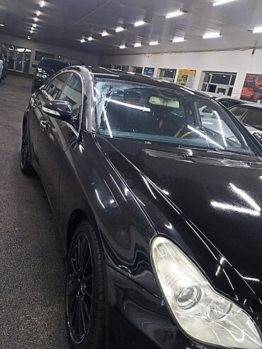 Mercedes-Benz: Mercedes-Benz CLS-Class: 3.5 l | 2006 il Sedan — 18