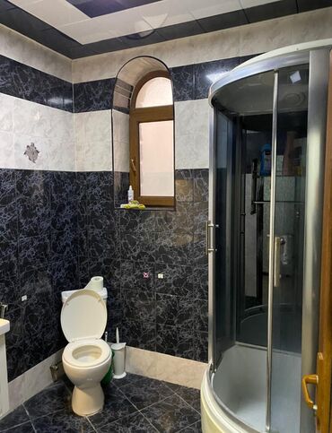 Həyət evləri və villaların satışı: Şüvəlanda Tam təmirli əşyali sənətlər qaydasında kupça çıxarış İki — 25