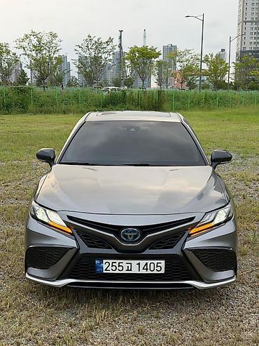 краун 2023: Toyota Camry: 2023 г., 2.5 л, Гибрид, Кроссовер — 2