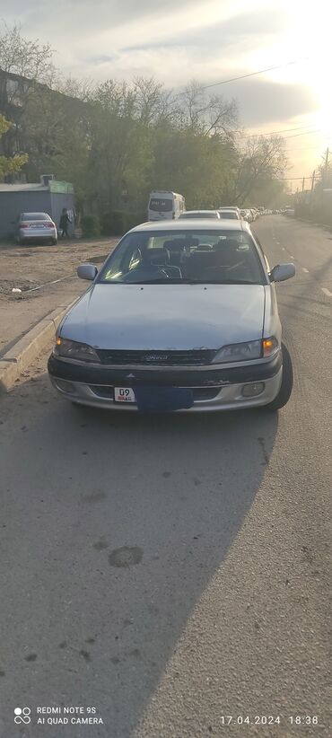 Toyota: Toyota Carina: 1996 г., 2 л, Автомат, Газ