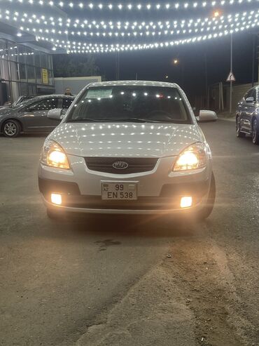 dizel muherikler: Kia Pride: 1.5 l | 2005 il Sedan