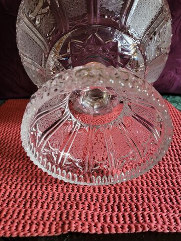 Ostalo posuđe: Bombonijera nova,rucni rad,kristal,led kristal Zajecar 70te — 15